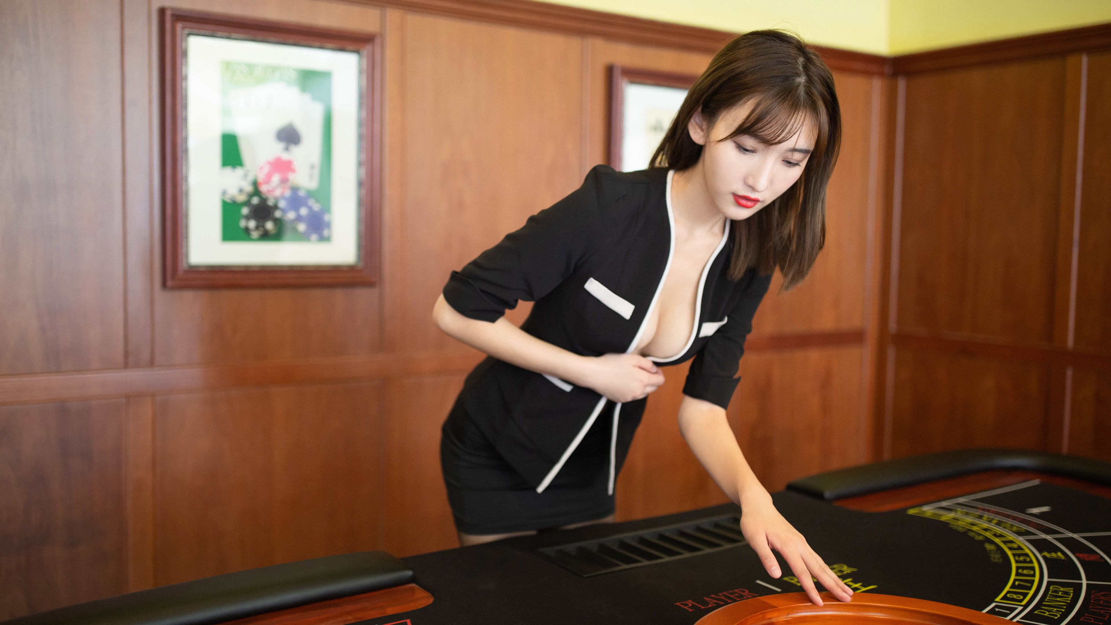 开云电竞登录入口-【战术对决】奥沙利文巧妙利用罚分赢得比赛胜利，对阵奥沙利文的胜率